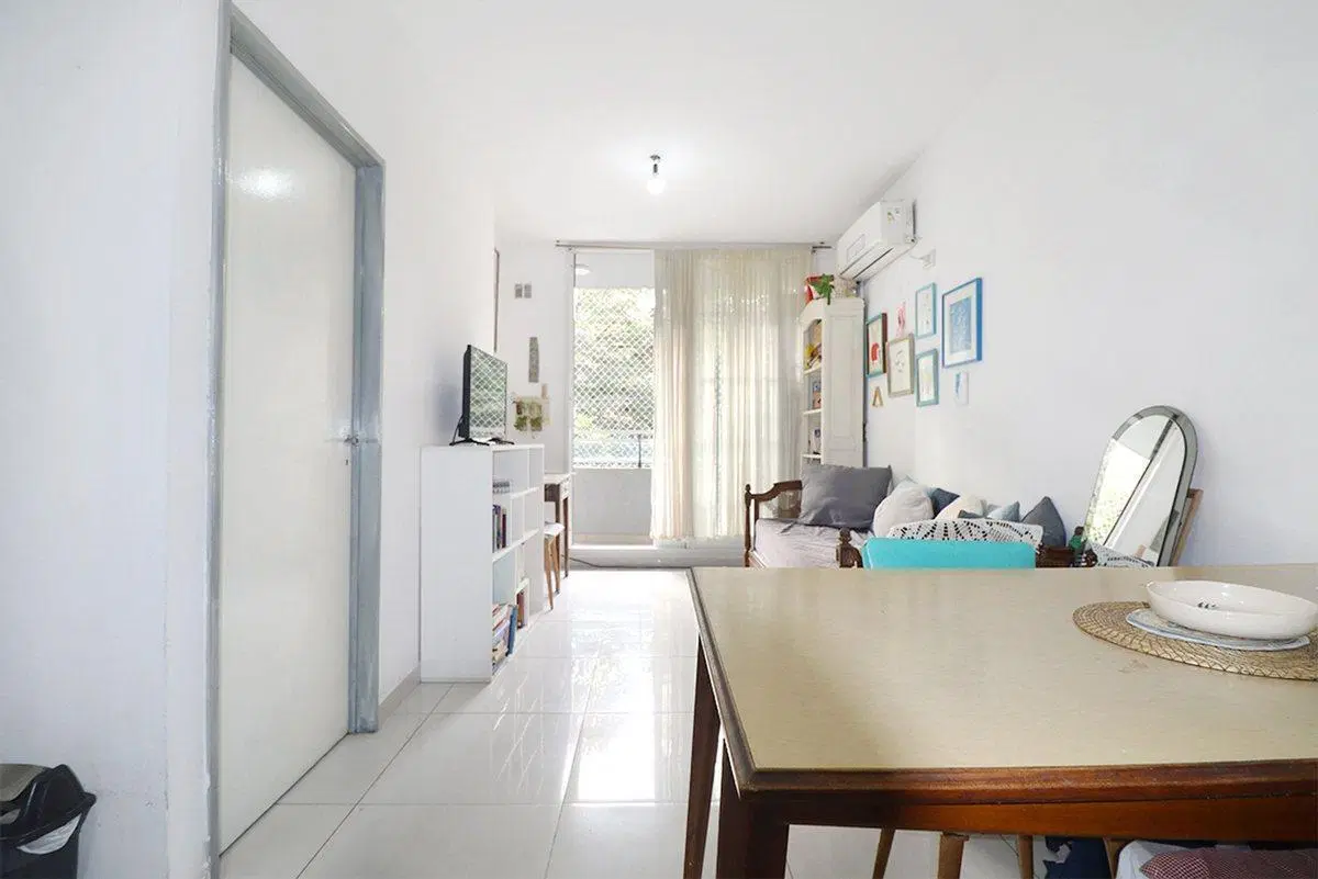 HERMOSO MONOAMBIENTE CON SUBDIVISION Y BALCON. 3