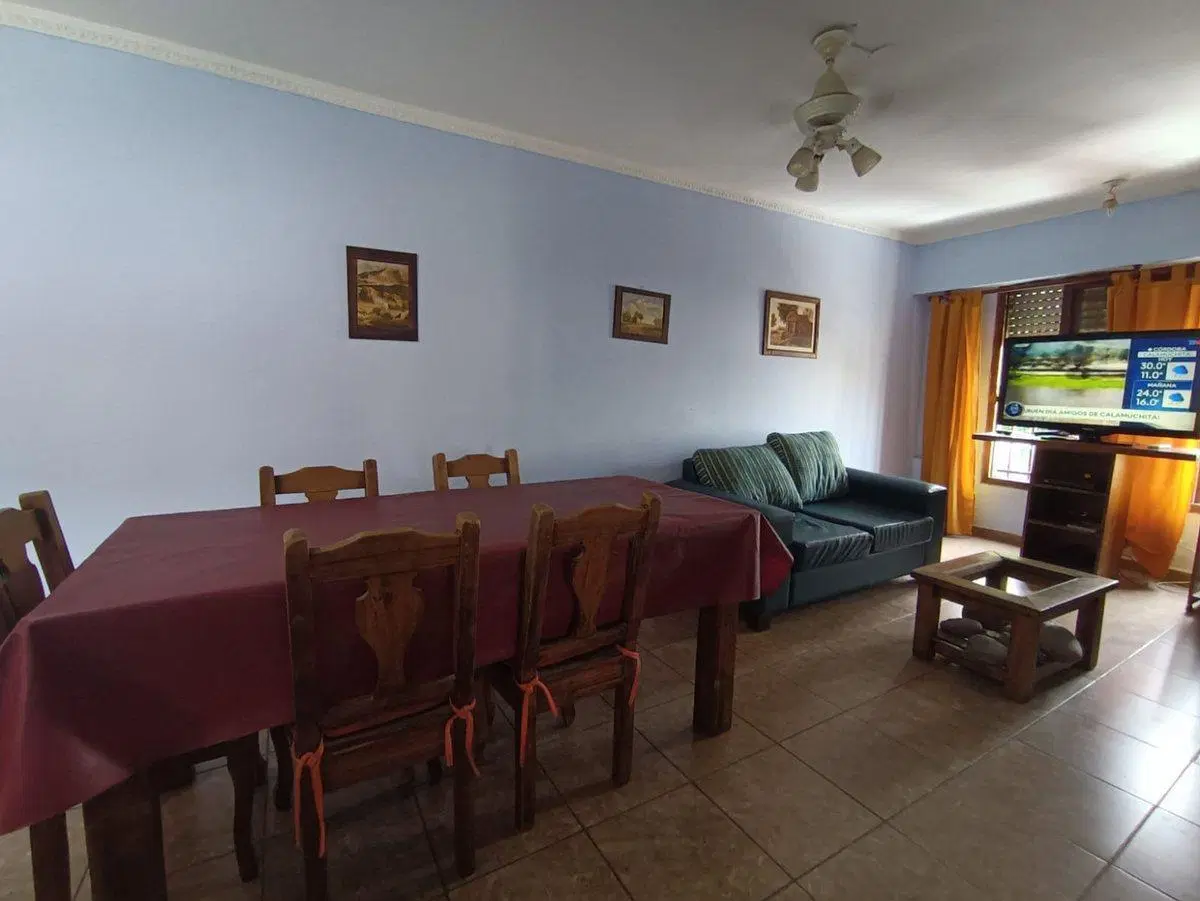 Venta CASA con LOCAL independiente 5