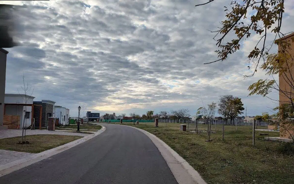Lote PILAR DEL ESTE Barrio SANTA LUCIA 4