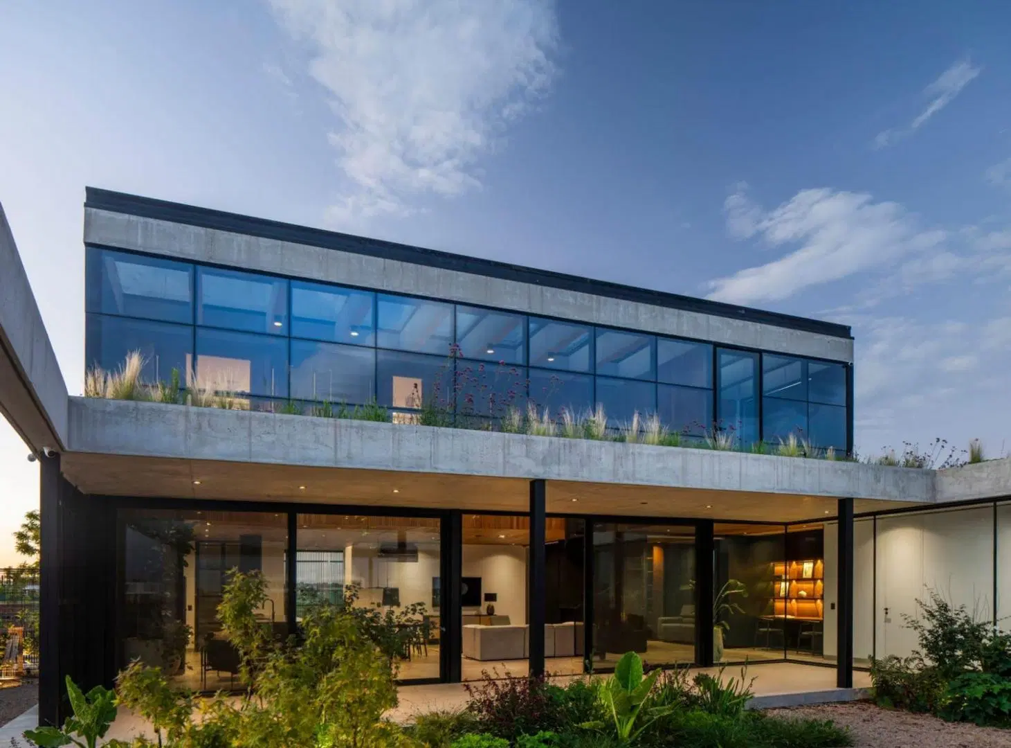 VENTA DE CASA DE CATEGORÍA Y DISEÑO EN COSTAS 5