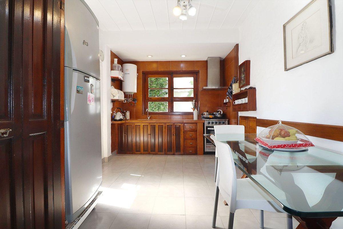 Foto de ESPECTACULAR CASA CON QUINCHO Y PILETA EN MORENO, imagen 1