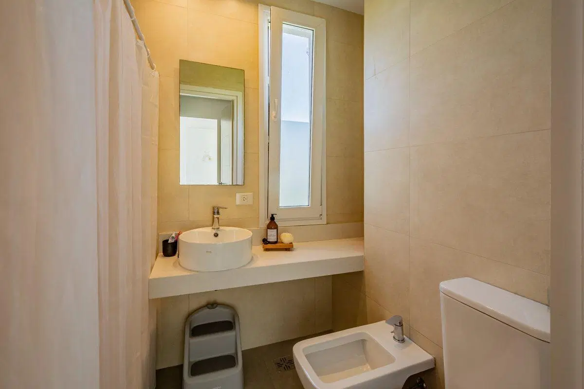 CASA A LA LAGUNA EN COSTAS - PUERTOS DEL LAGO 2