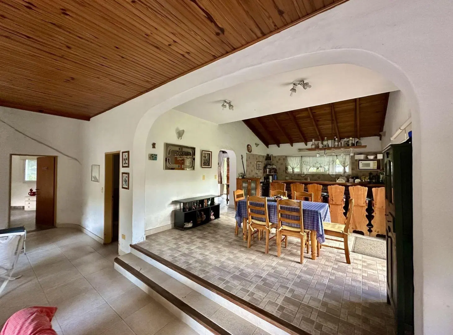 HERMOSA CASA DE CAMPO 10 AMBIENTES // ARANZAZU 2