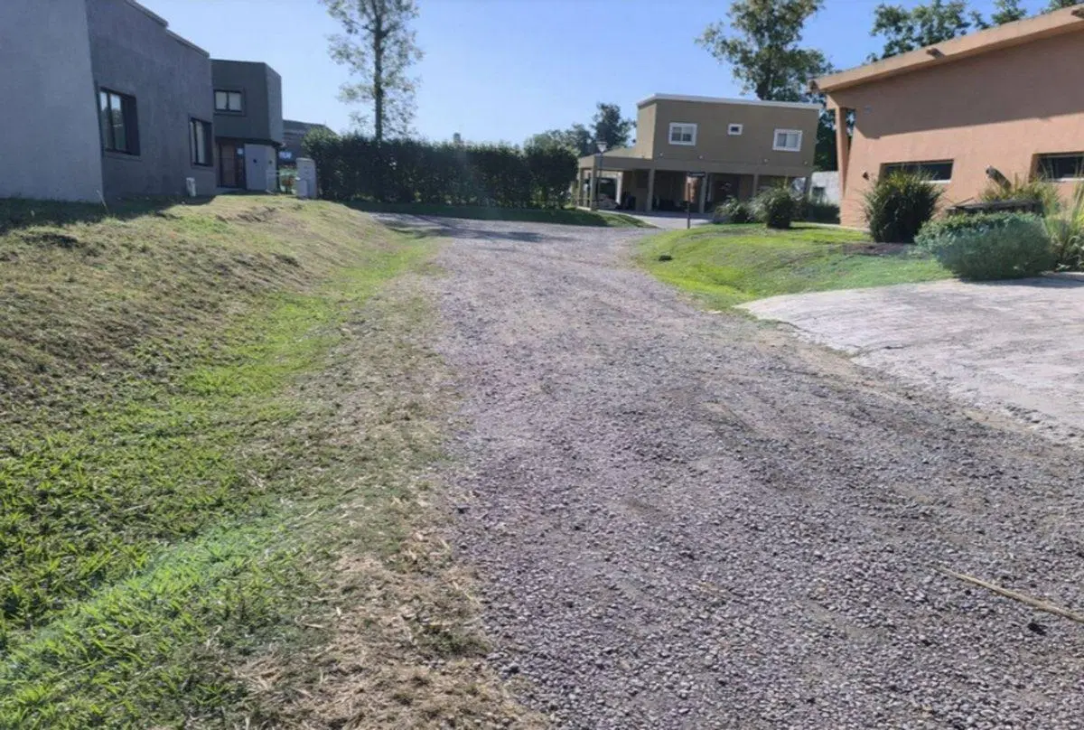 Venta Lote 520 m2 Alvarez del Bosque, Moreno 3