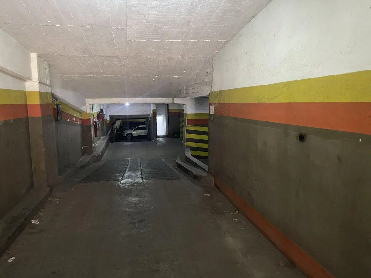 COCHERA EN VENTA 12M² PALERMO/COLEGIALES 4