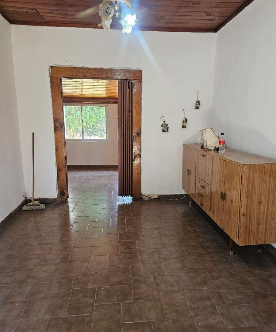 Casa 2 ambientes sobre lote propio 232m2 ballester