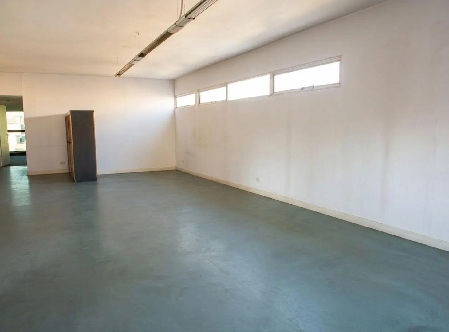 Venta Oficina Piso 12 Único Balcón y Cochera Nuñez 5