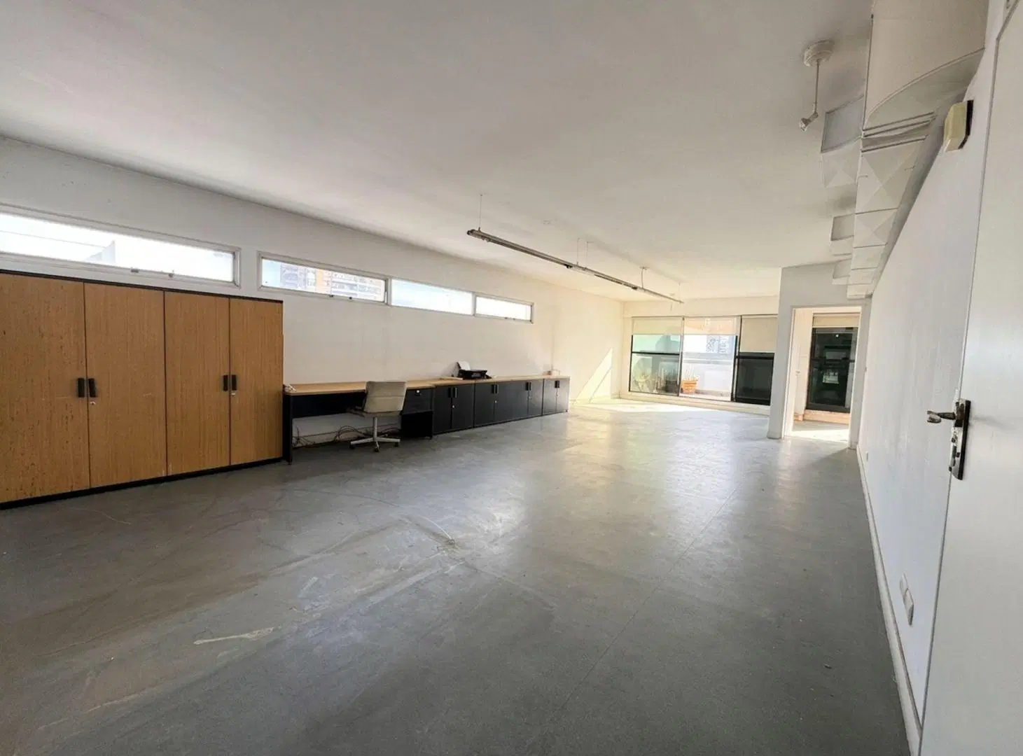 Venta Oficina Piso 12 Único Balcón y Cochera Nuñez 4