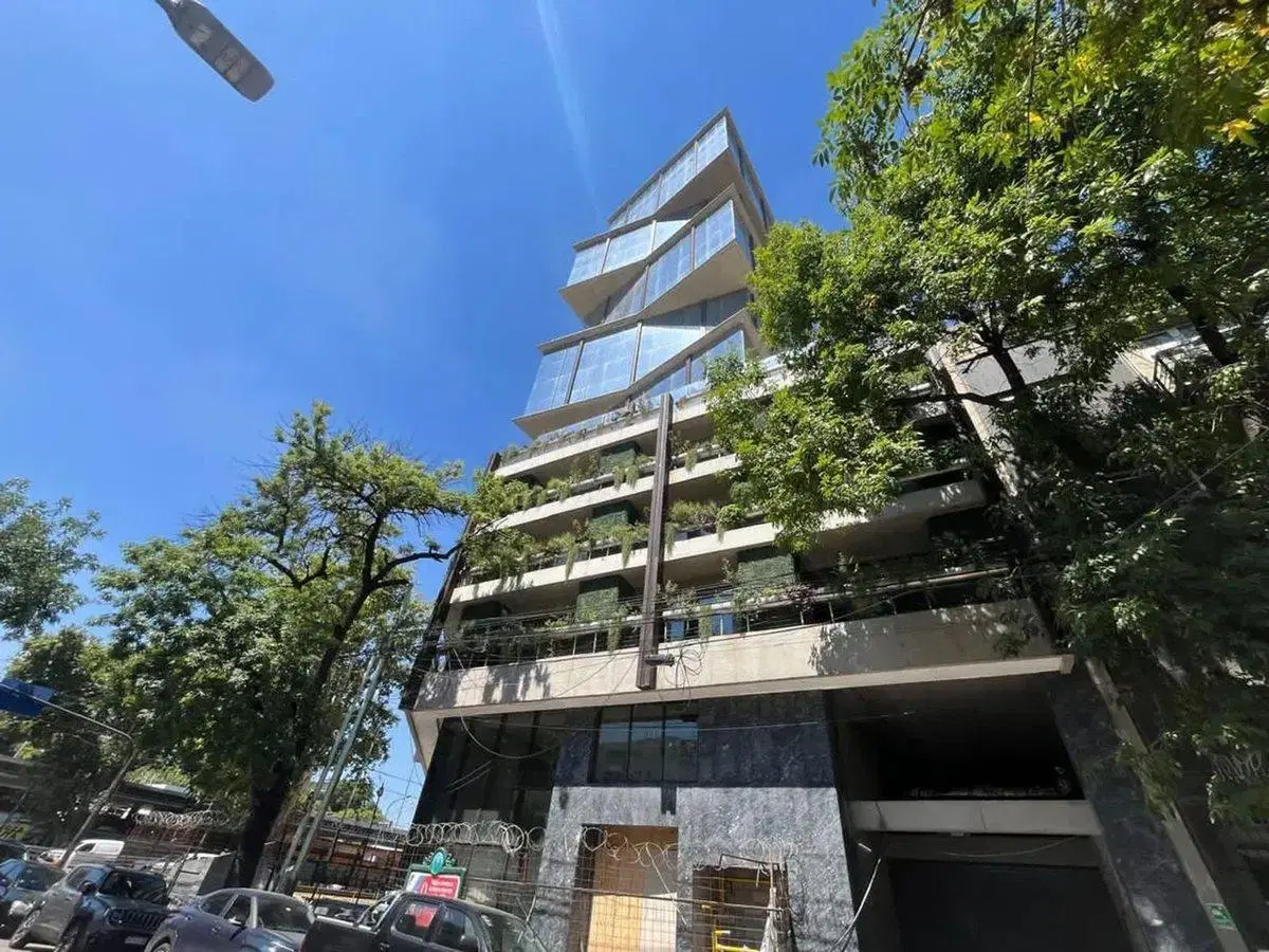 VENTA OFICINA -QIUB PALERMO HOLLYWOOD - 4 COCHERAS 2