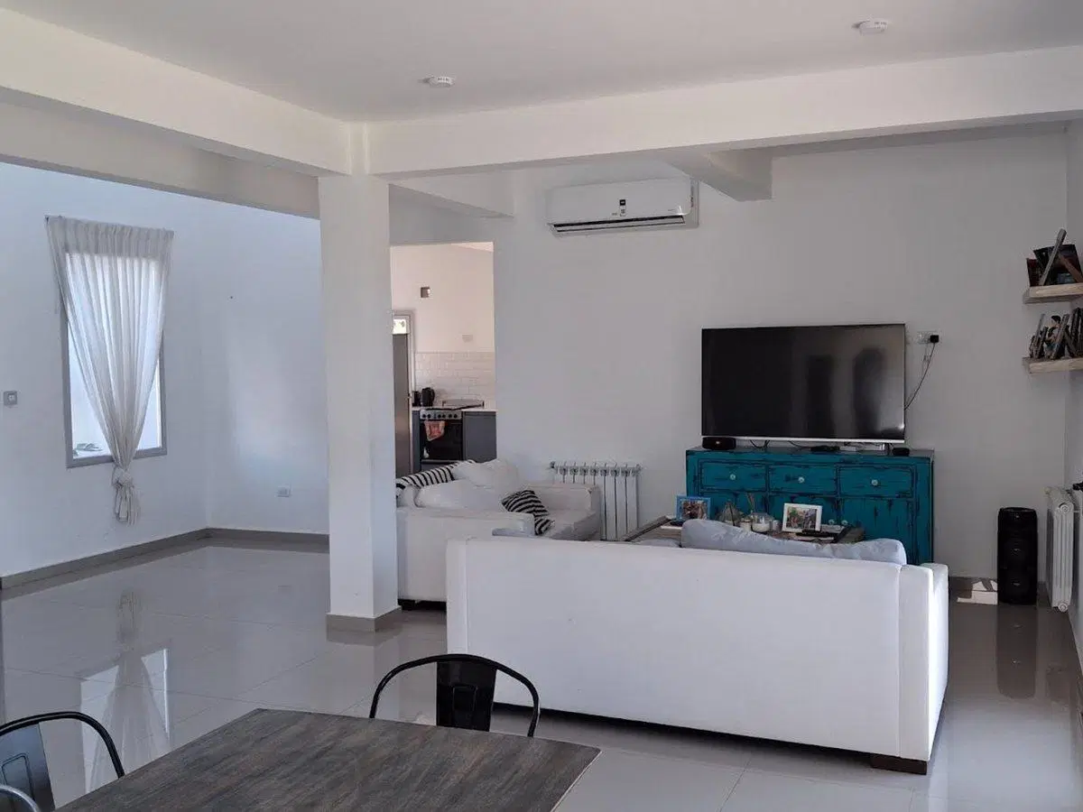 Venta casa Barrio Los Troncos Apto Credito 2