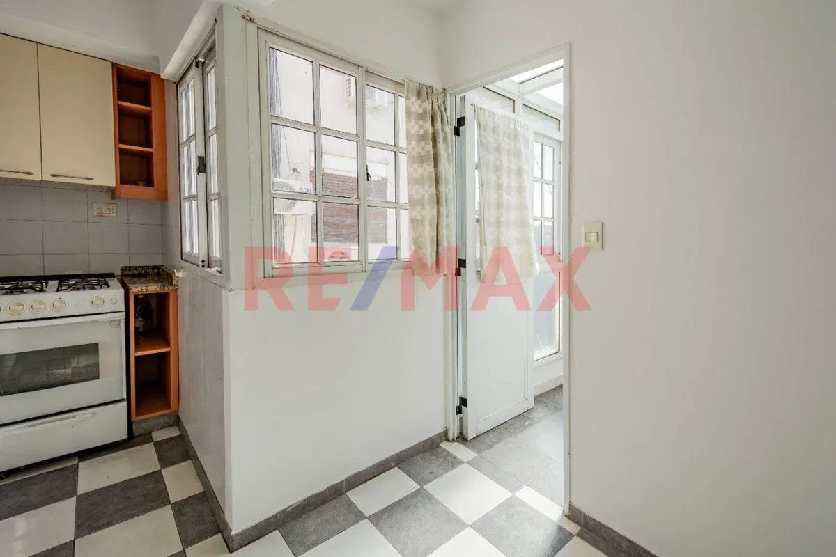 2 Amb con Gran Terraza Propia 30 m² y Parrilla 3