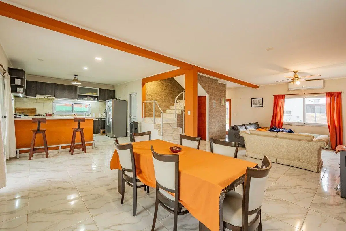 MODERNA CASA 4 DORMITORIOS Brio LAGUNA AZUL-EZEIZA 4