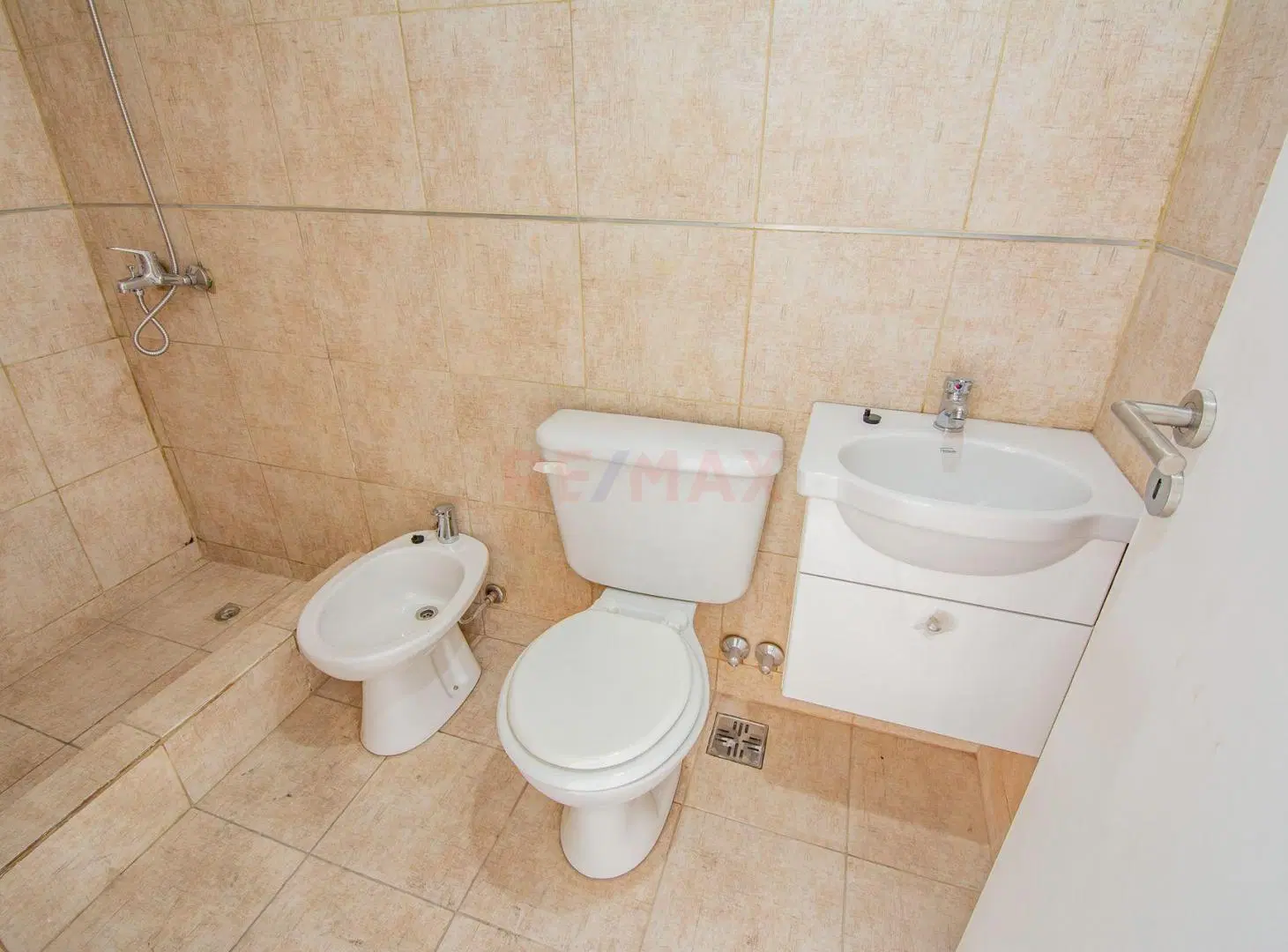Departamento 2 ambientes en Avellaneda 4