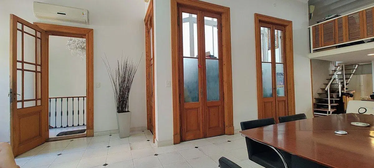 VENTA PH 3 AMB ingreso independ Comercio Vivienda 4