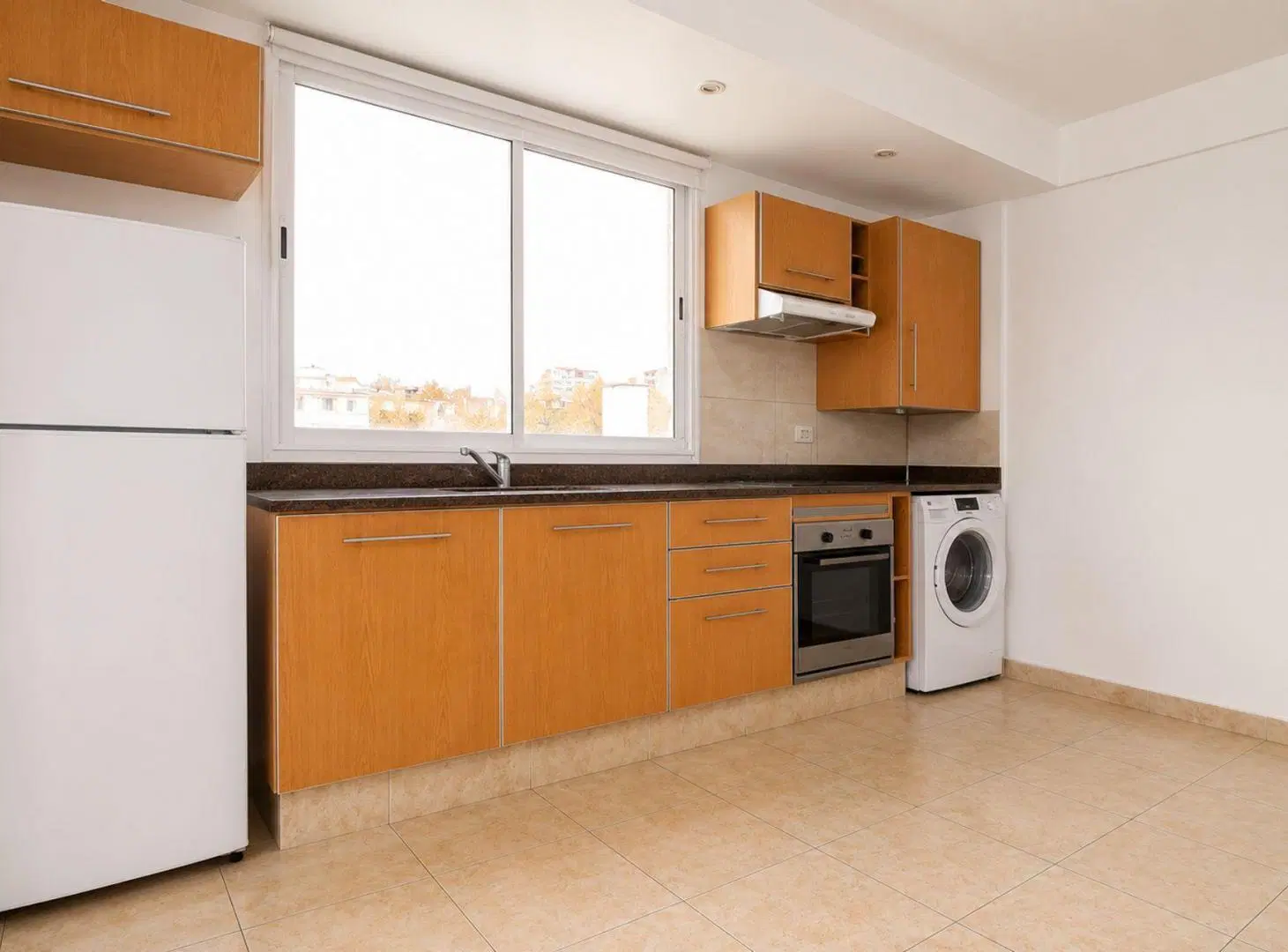 IMPECABLE MONOAMBIENTE CON BALCON EN CHACARITA 4