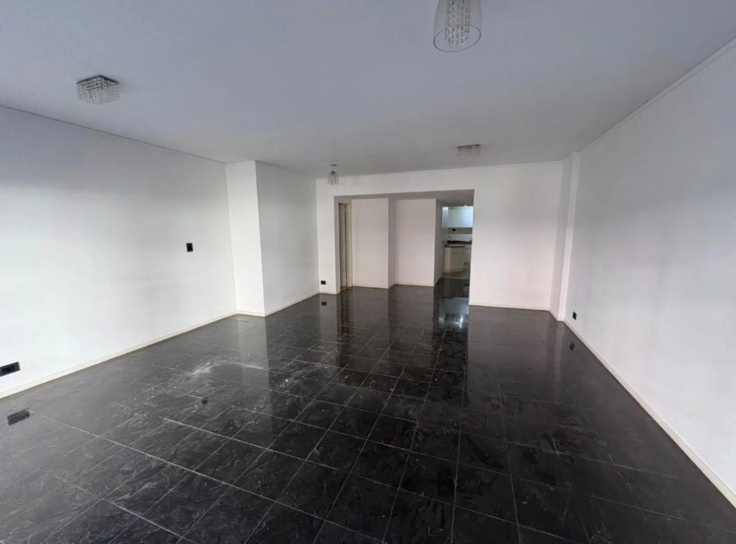 ALQUILER DEPTO 4 AMB + DEP. + COCHERA RECOLETA 3