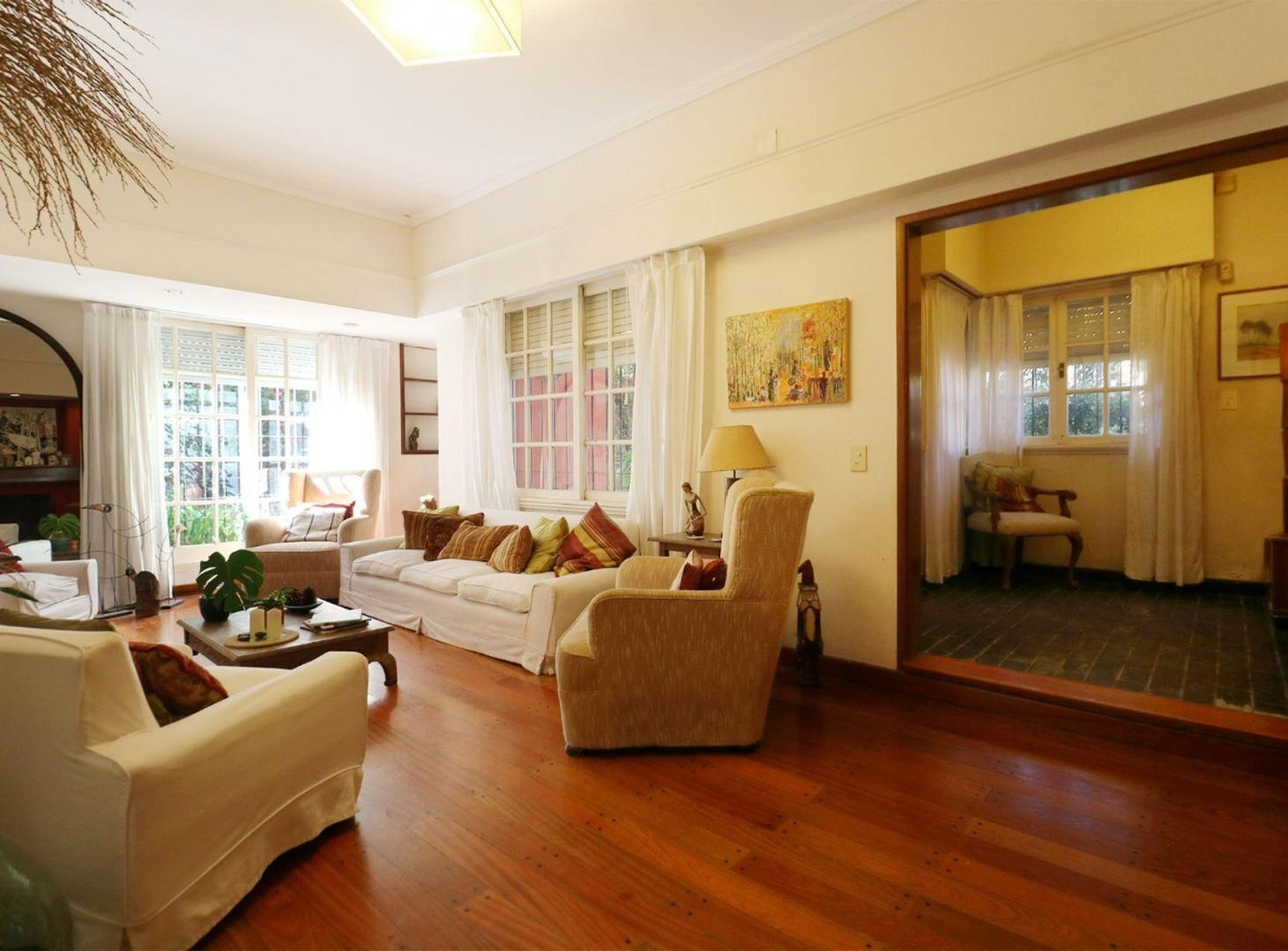 Foto de CASA EN VENTA SAN ISIDRO 4 DORM, 2 COCHERA, PILETA, imagen 3