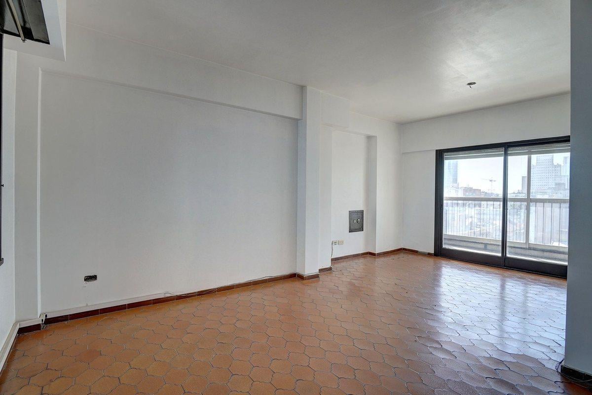 Venta Dúplex 3 ambientes en Microcentro