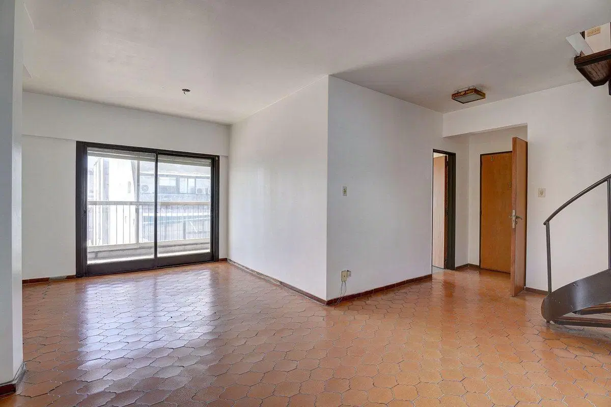 Venta Dúplex 3 ambientes en Microcentro 3