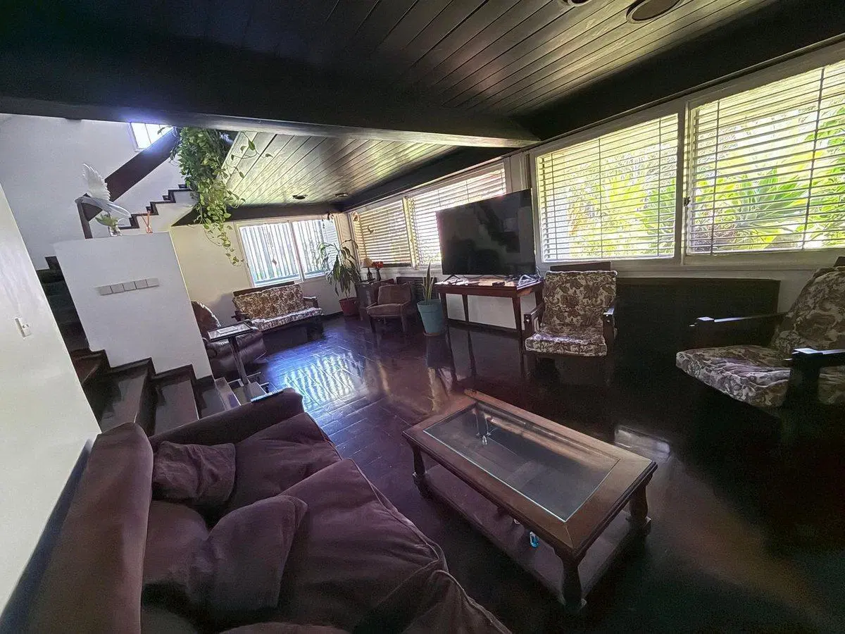 Venta Casa 5 ambientes Pileta Parrilla San Isidro 2