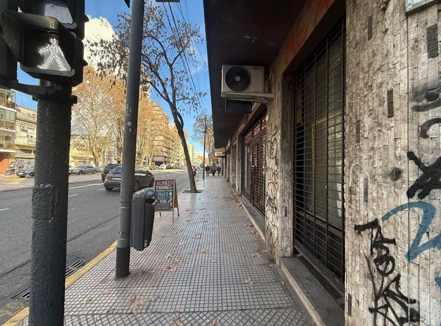 Venta Local Comercial en esquina - Villa Crespo 4