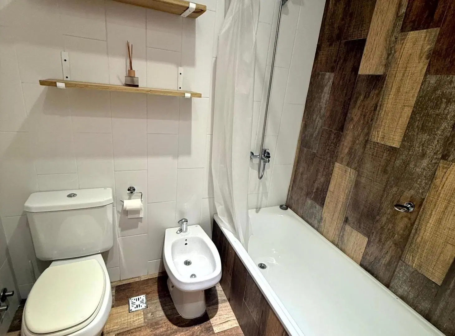 Duplex 2 AMB  balcón aterrazado parrilla y cochera 8