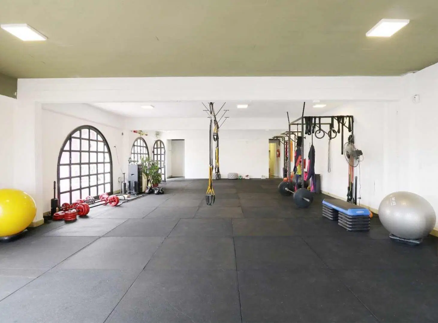 Local Comercial - Excelente Ubicación - El Palomar 2