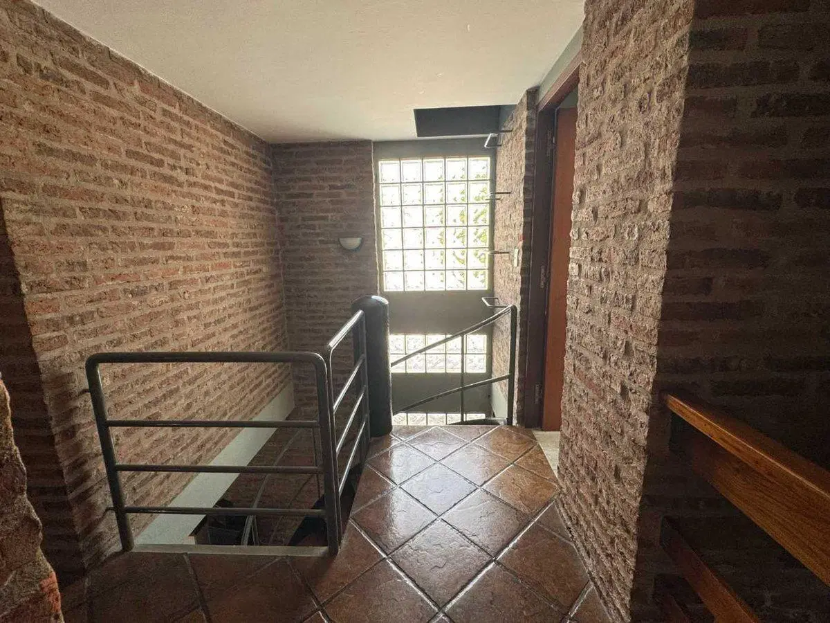 Venta casa Bernal Apto Credito pileta quincho 3