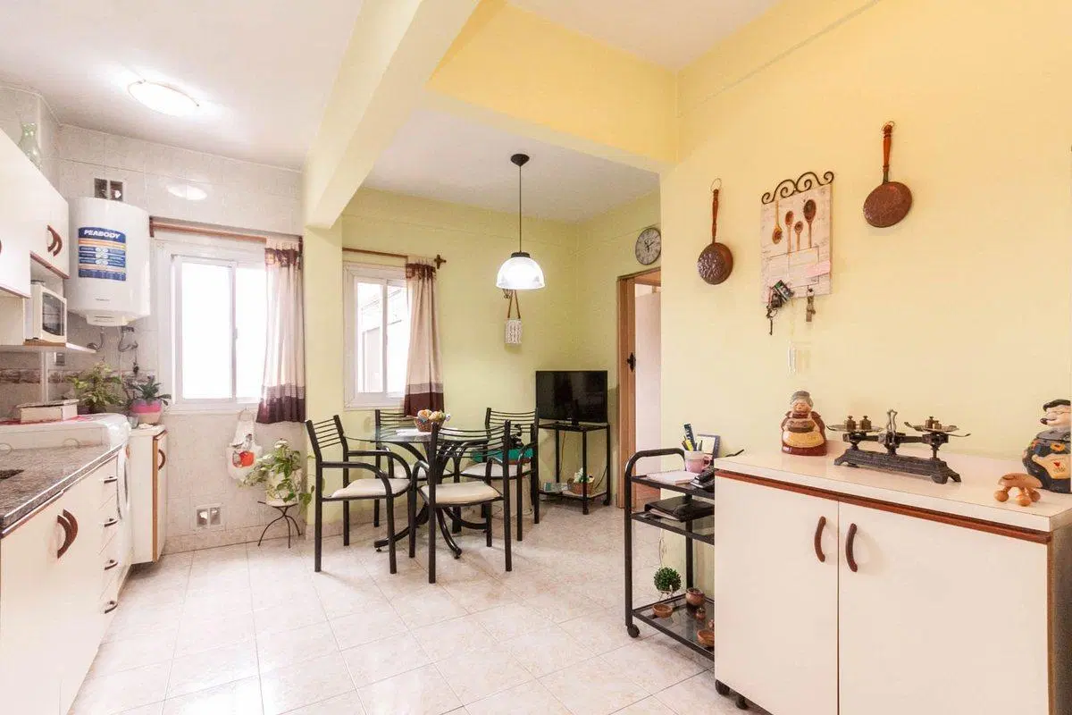 VENTA DEPARTAMENTO 3 AMB AVELLANEDA PISO ALTO 4