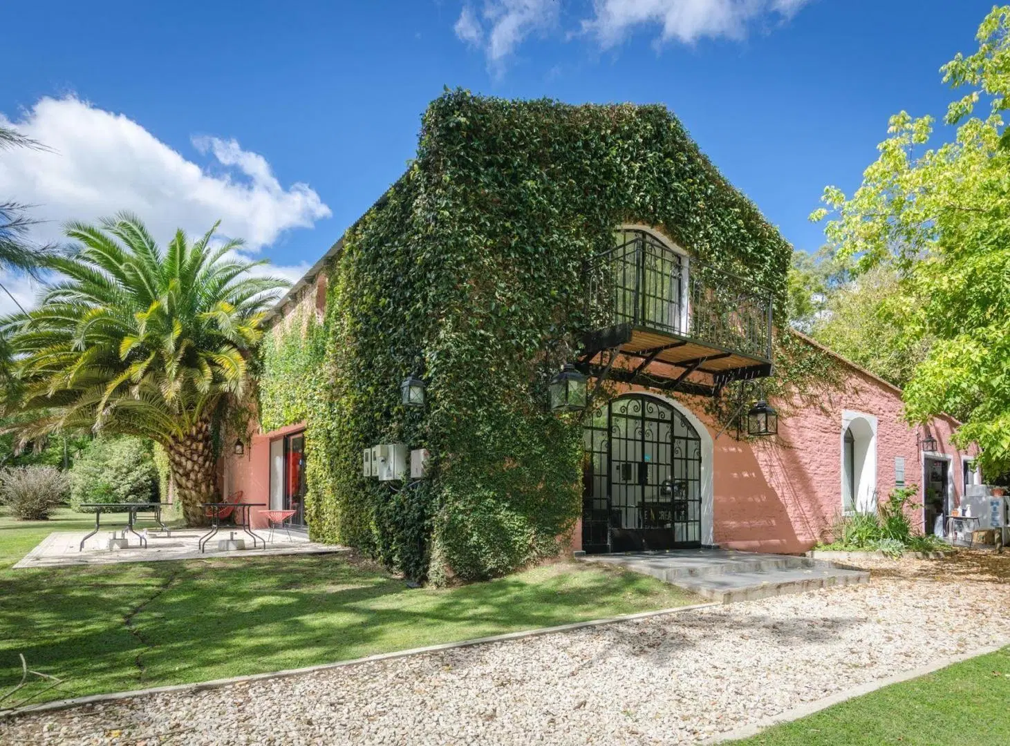 Venta casa 5 ambientes country Campos de Roca 3
