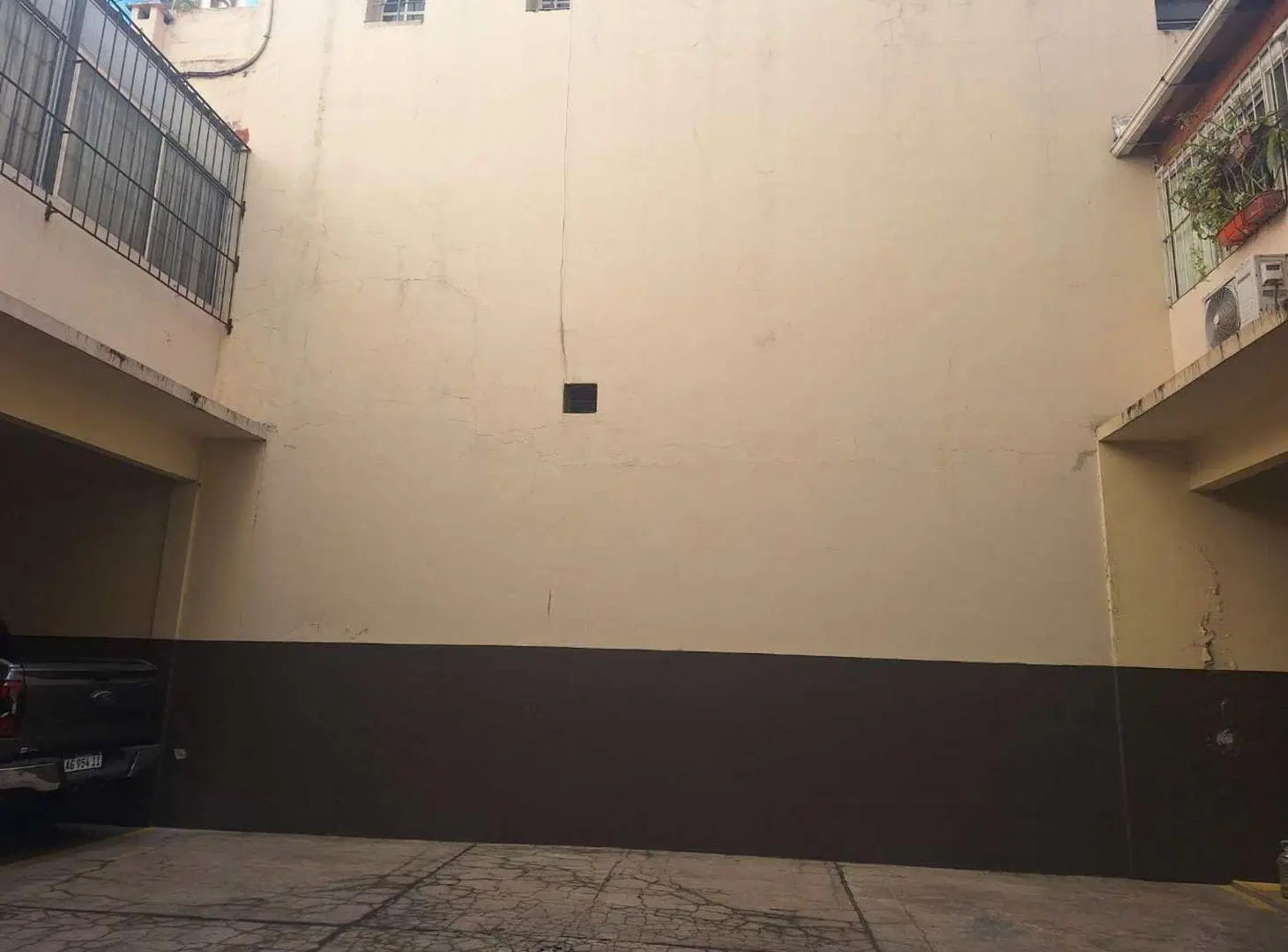 VENTA COCHERA PB PORTON PROPIO ACCESO CALLE - ONCE 3