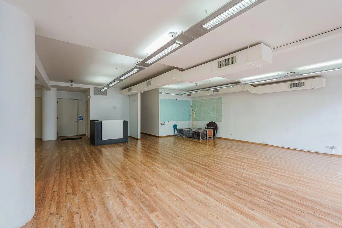 OFICINA PREMIUM AMENITIES CORPORATIVOS 3 COCHERAS 4