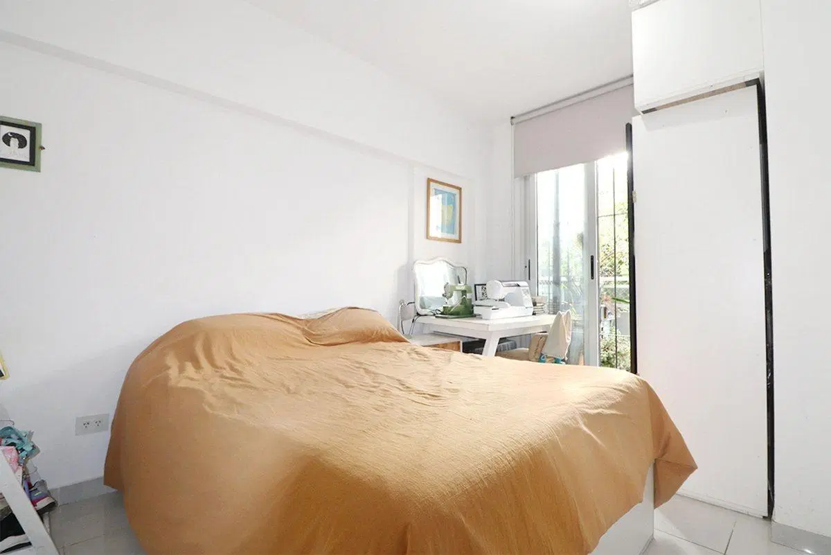 HERMOSO MONOAMBIENTE CON SUBDIVISION Y BALCON. 3