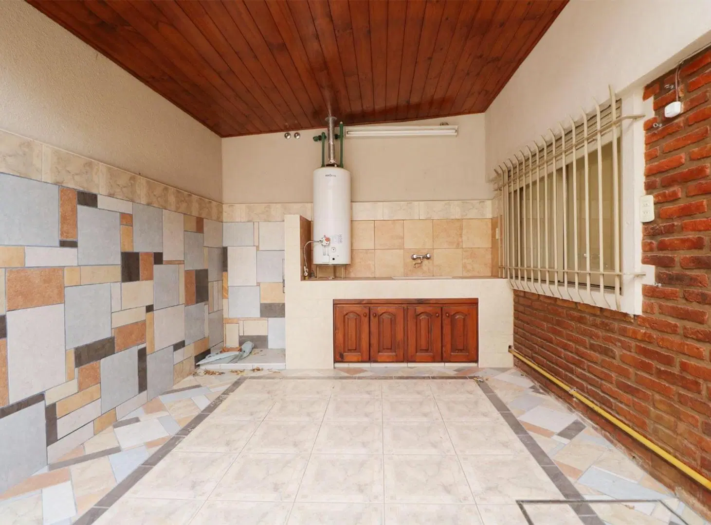 Venta Casa 3 amb en Martinez con patio y cochera! 2