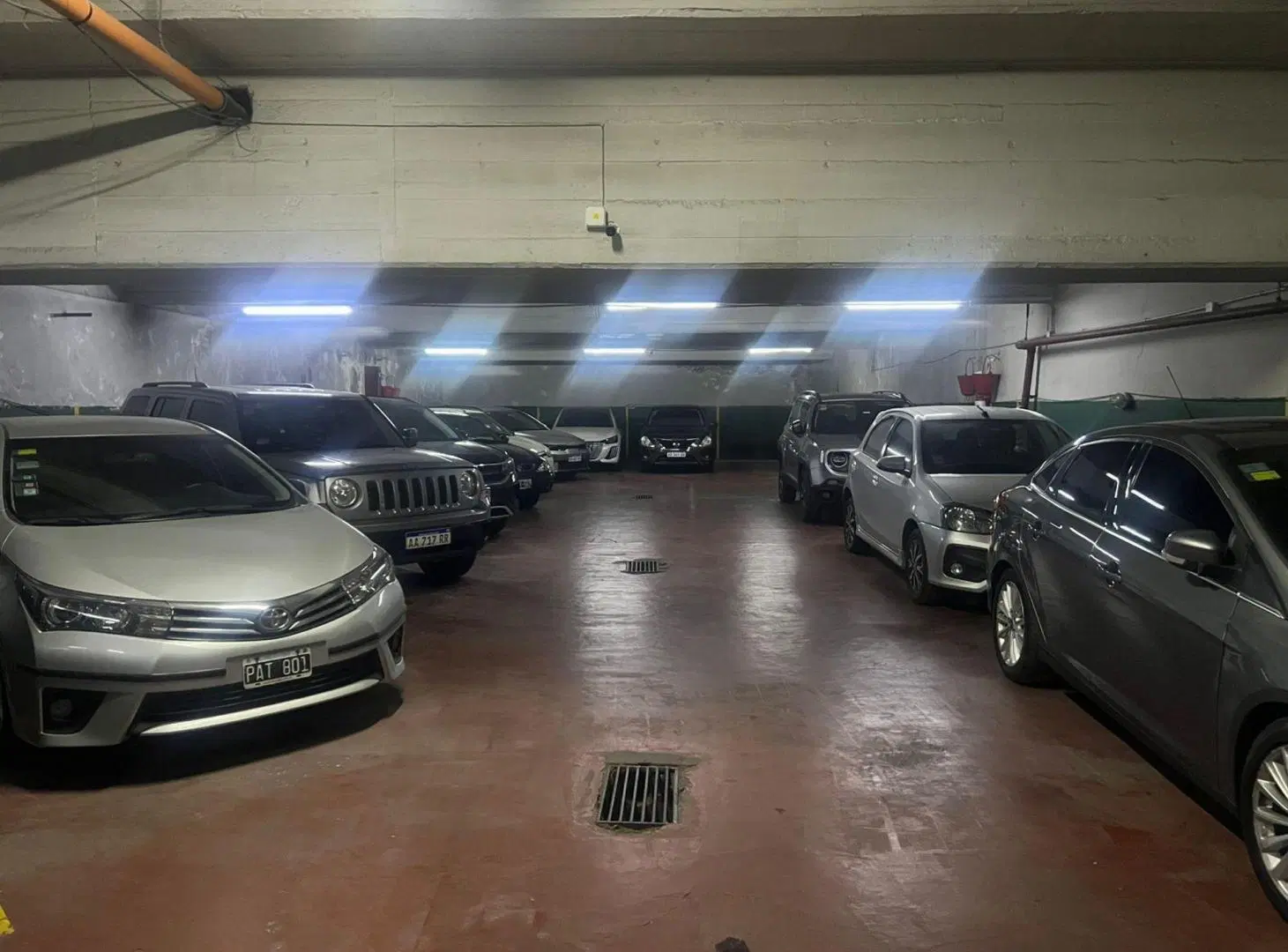Oportunidad de Inversión Cochera en excelente ubic 4