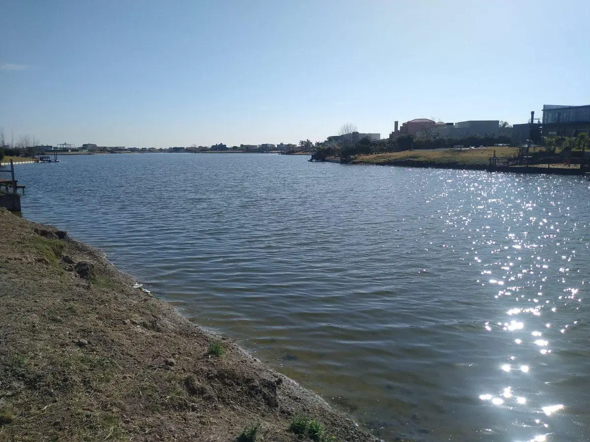 Hermoso Lote a la Laguan en San Sebastian, Escobar 8