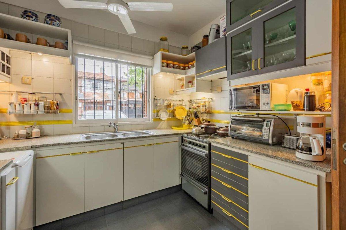 Foto de OLIVOS-DUPLEX VENTA - EXCELENTE ESTADO Y UBICACIÓN, imagen 3