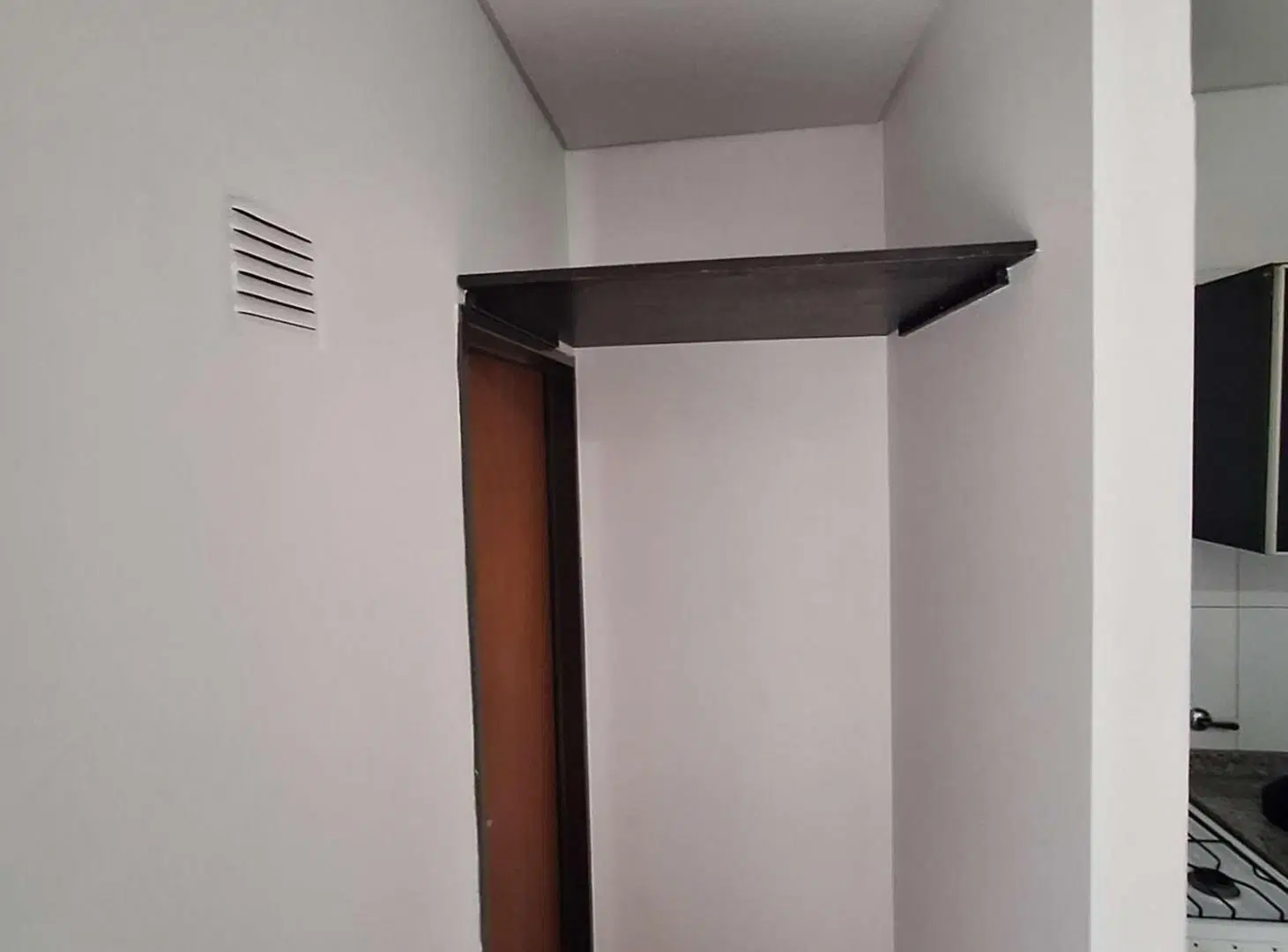 Alquiler Monoambiente SIN EXPENSAS PATIO Coghlan 8