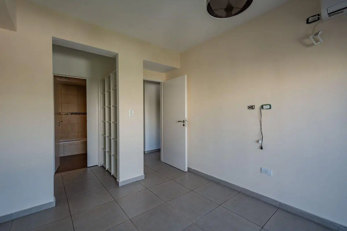 VENTA DEPTO 4 AMB VILLA DEVOTO - CREDITO Y PERMUTA 2