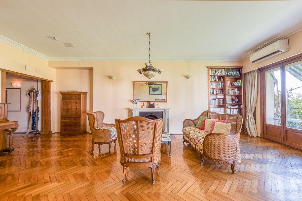Foto de VENTA 6 AMB CON 2/COCH -AV. DEL LIBERTADOR Y SALG., imagen 5