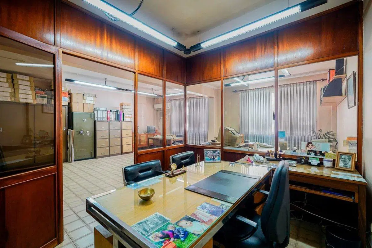 VENTA EN MONSERRAT 2 OFICINAS CONTIGUAS 59 M2 4