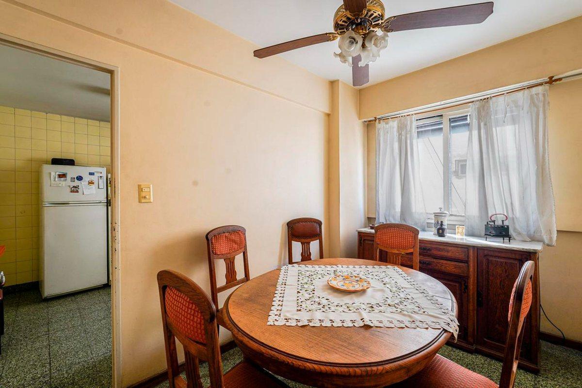 Foto de VENTA DEPARTAMENTO 4 AMBIENTES CON DEP ALTOPALERMO, imagen 3