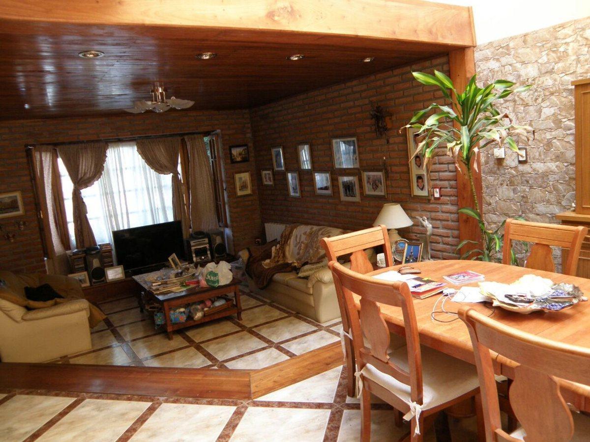 Foto de MARTINEZ - VENTA GRAN CHALET 4 DORMITORIOS, imagen 5
