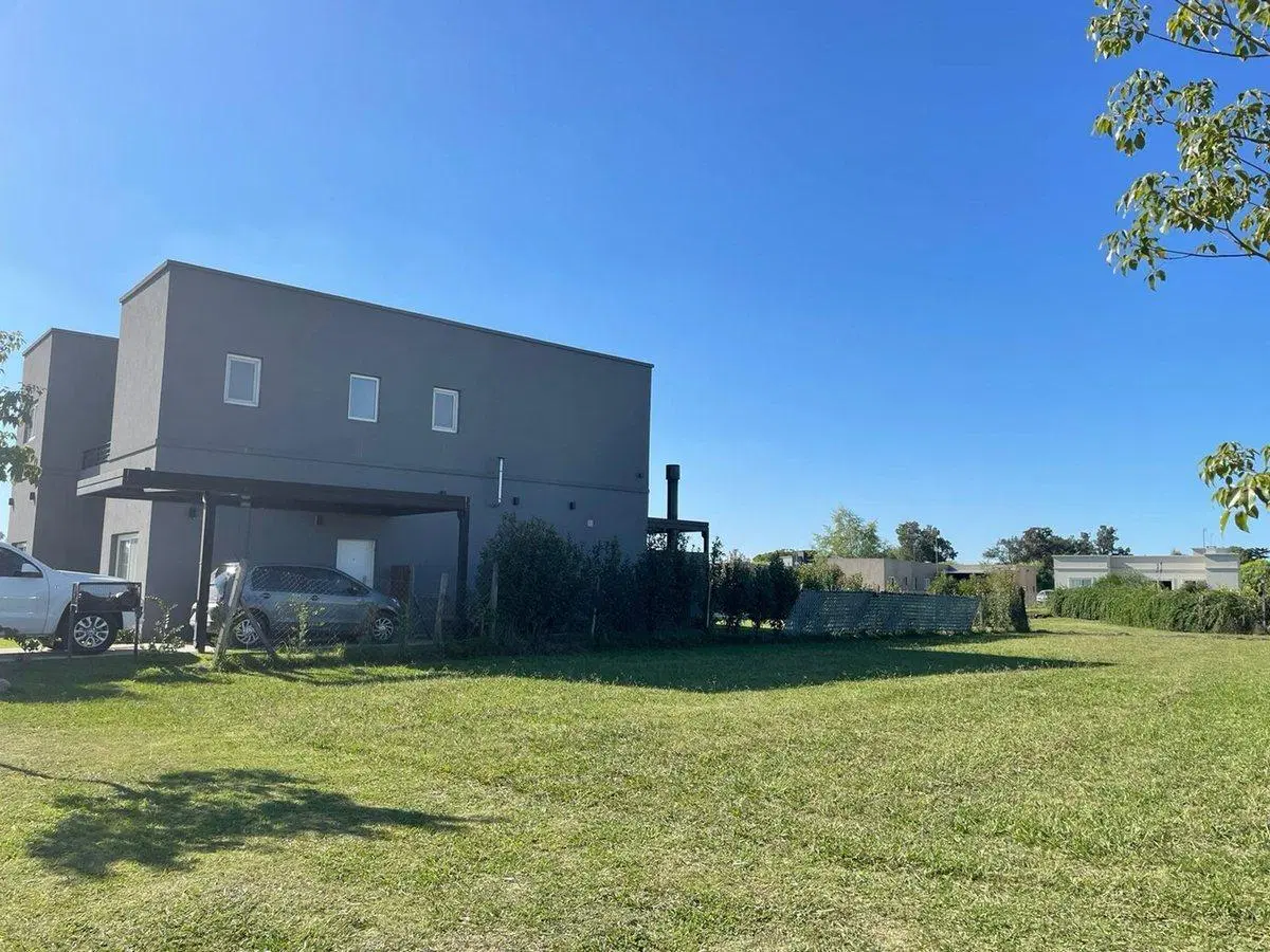 Lote interno en venta en San Ramiro-Pilar del Este 2