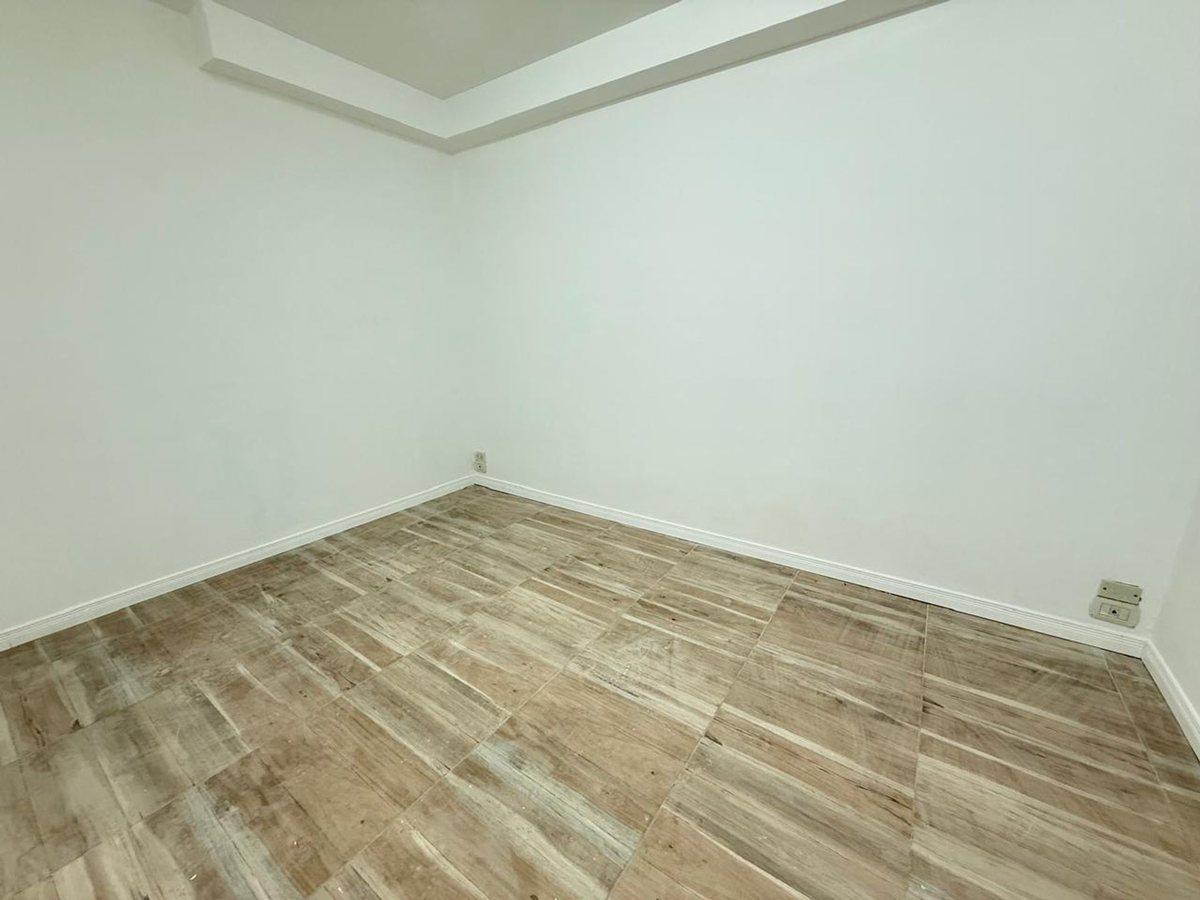 Foto de VENTA OFICINA EN SAN NICOLAS, imagen 3