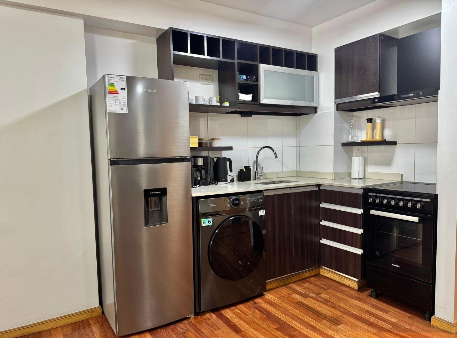 Foto de Venta departamento Recoleta amoblado!, imagen 3