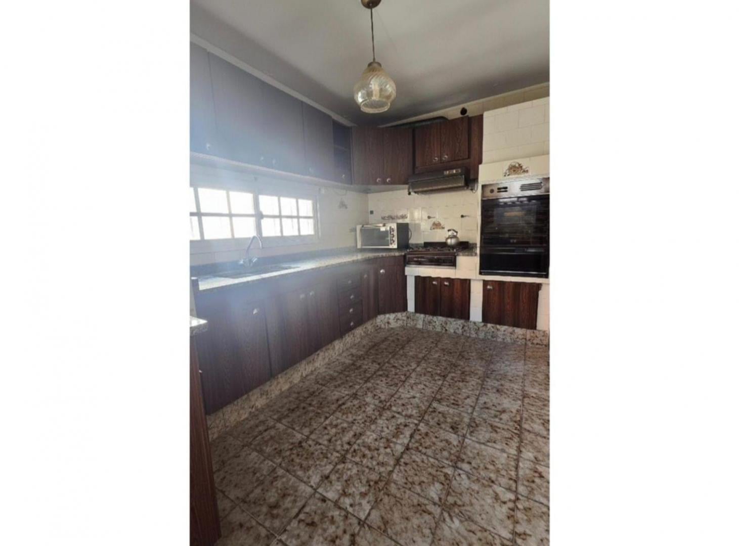 Foto de Venta Hermoso Dúplex 6 Ambientes c/Cochera y Patio, imagen 4