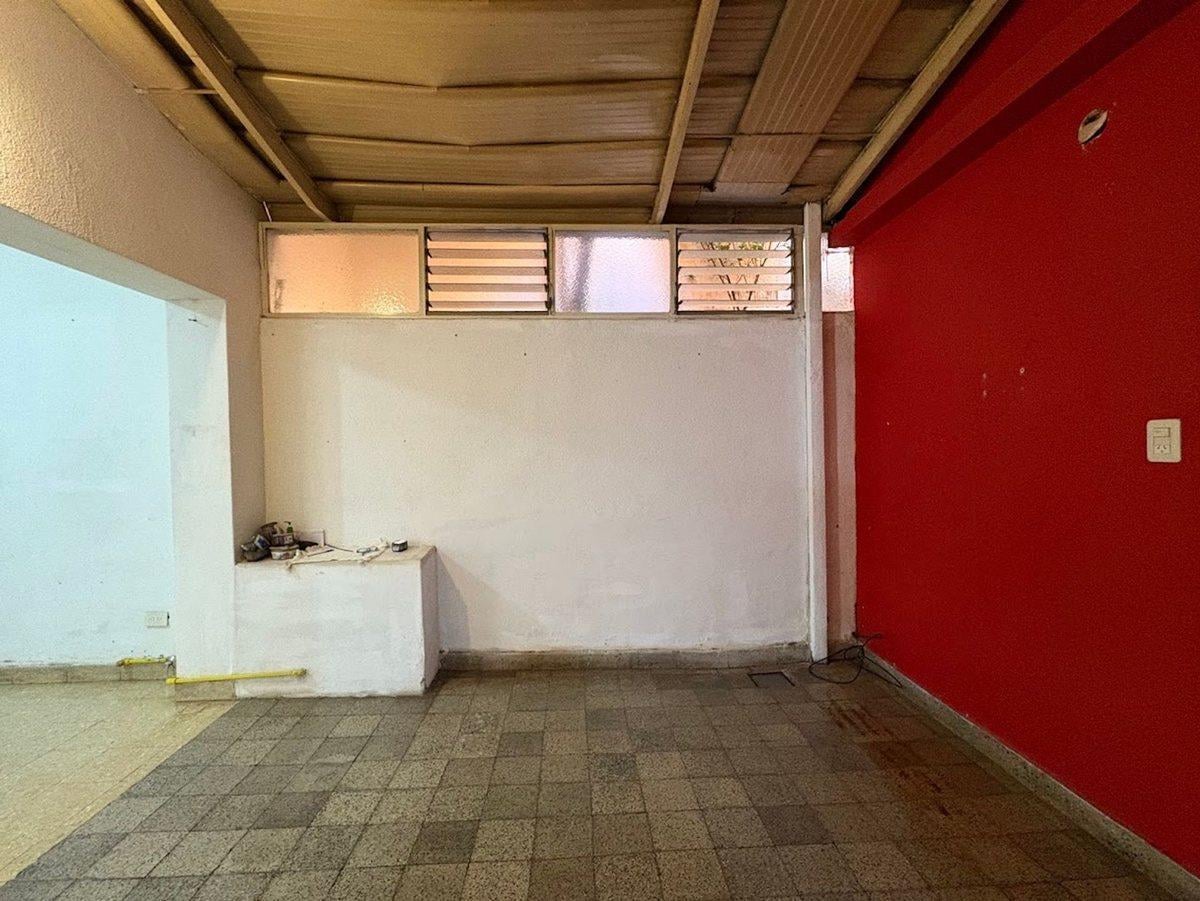 Foto de VENTA PH 3 AMBIENTES CON ESCRITORIO EN PARQUE CHAS, imagen 2