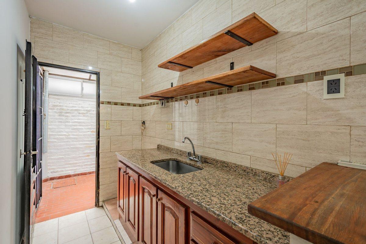 Foto de DEPTO TIPO DUPLEX 4 AMB -RAMOS MEJIA-NUEVO VALOR!!, imagen 4