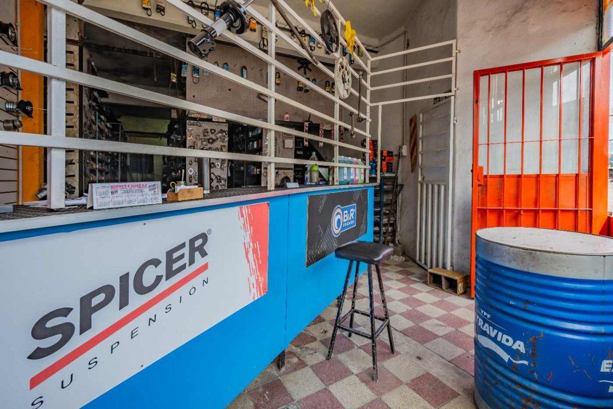 Foto de ALQUILER - LOCAL COMERCIAL - ROTONDA SAN JUSTO, imagen 4